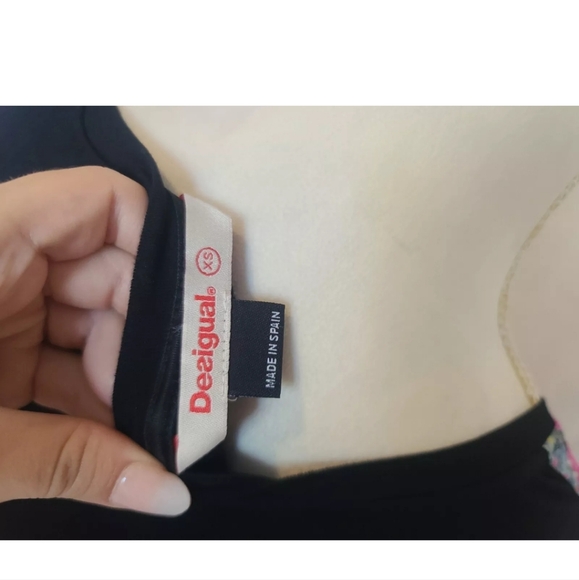 2 for $16 Desigual Black Floral Volantes Luka Sleeveless Tank Top XS - Picture 7 of 7